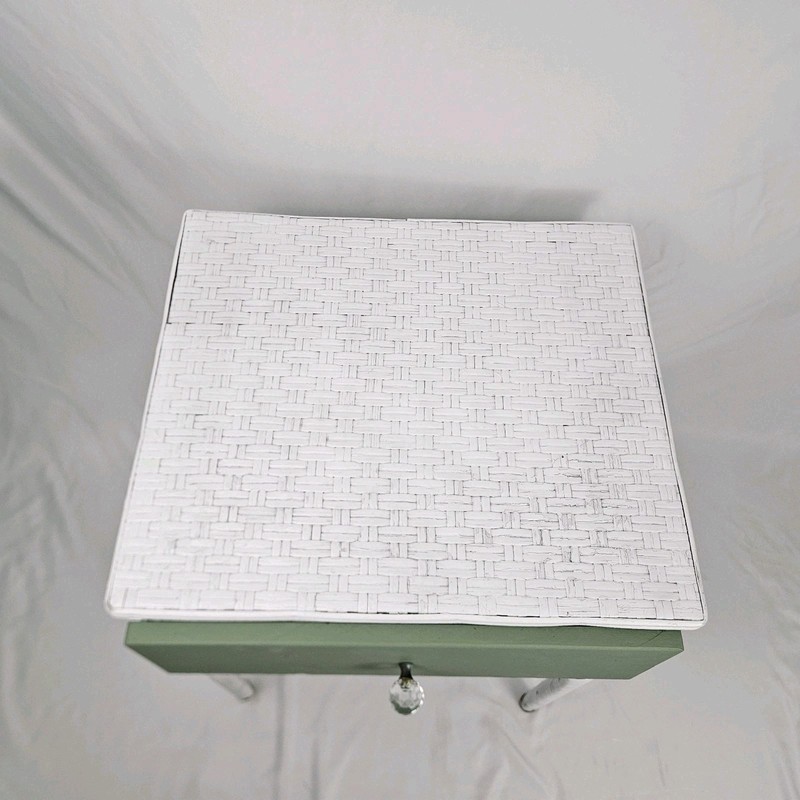 Vintage White Wicker End Table French Country Peacock Rattan Farmhouse Victorian gallery