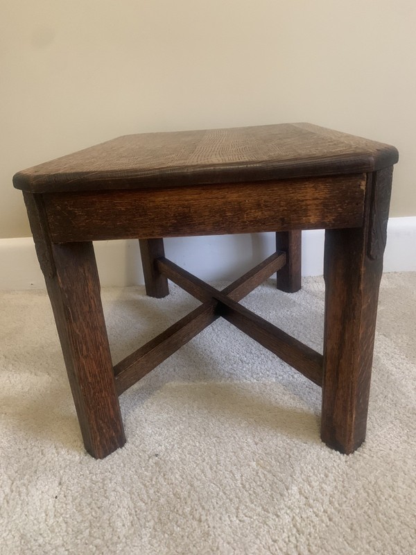 Beautiful Vintage Antique Handmade Solid Oak Small Table gallery