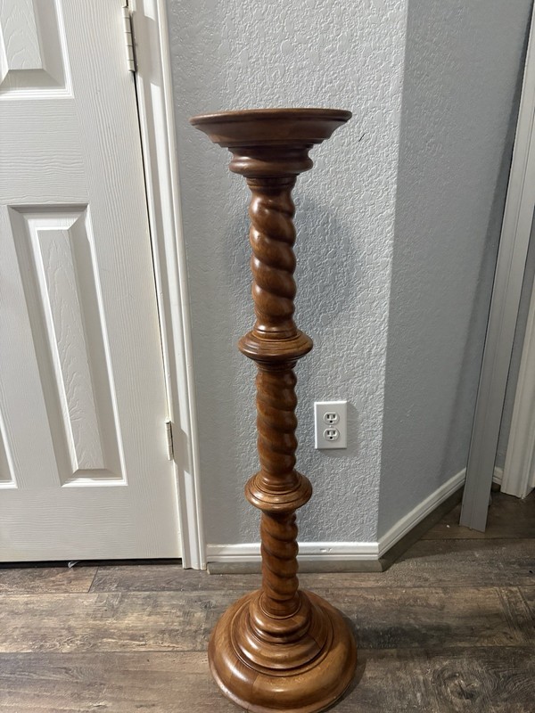 Vintage Large Hand Carved Wood Barley Twist Side Display Pedestal Plant Stand