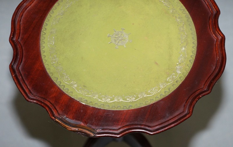 BEVAN FUNELL CHARMING GREEN LEATHER VINTAGE MAHOGANY TRIPOD LAMP SIDE END TABLE gallery