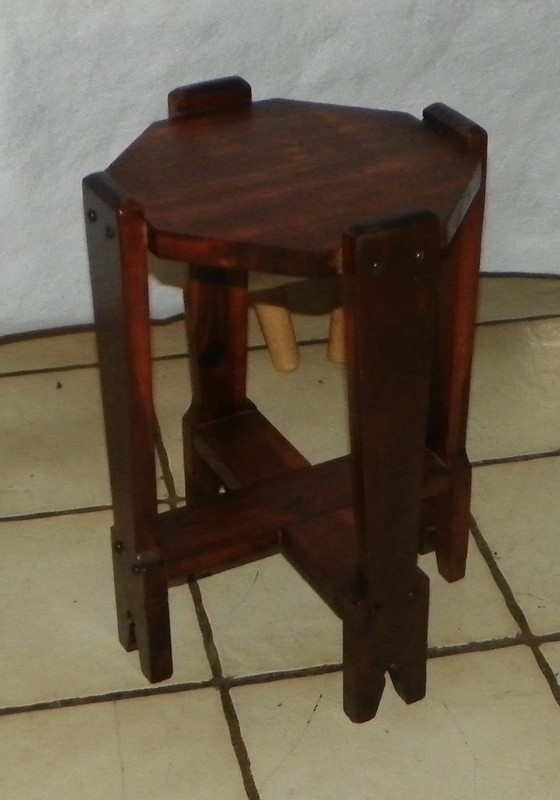 Cedar Arts & Crafts Plant Stand (PS207)