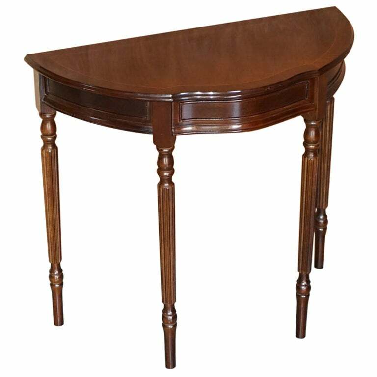 LOVELY FLAMED MAHOGANY VINTAGE DEMI LINE CONSOLE TABLE WITH SINGLE DRAWER