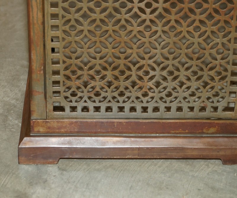 STUNNING ANTIQUE VICTORIAN MARBLE TOPPED RADIATOR COVER ORNATE CAST IRON BASE gallery
