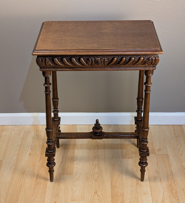 Antique French Oak Wood End/Lamp Table/Nightstand with Lift Top gallery