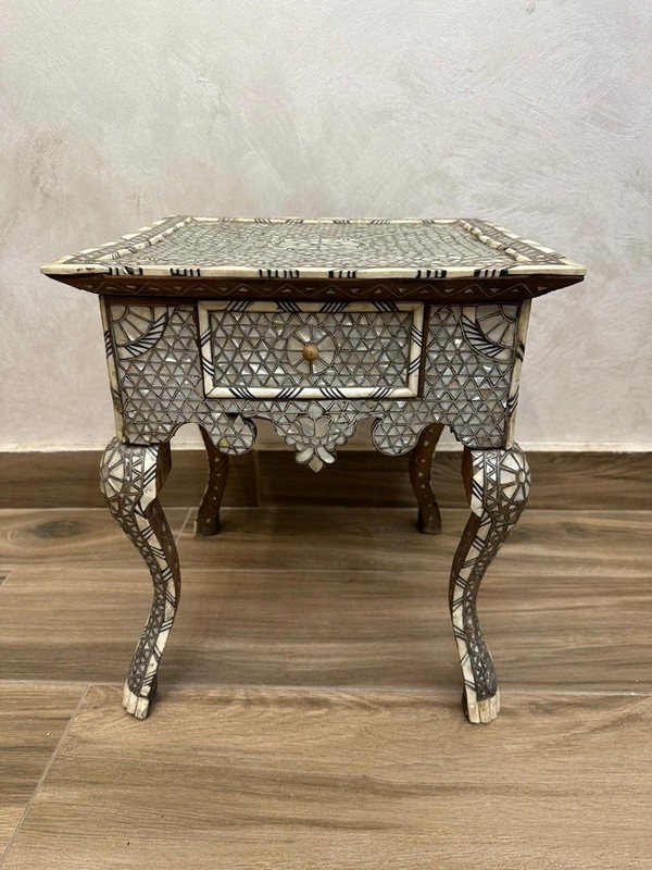 Antique Syrian Pedestal Table In Marquetry Inlaid With Mother-of-pearl C1900 gallery