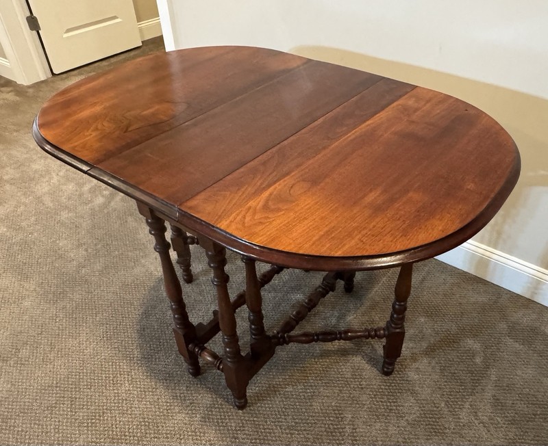 Antique Walnut Gate Leg Drop Leaf Table Circa Early 1900s, Great Condition! gallery