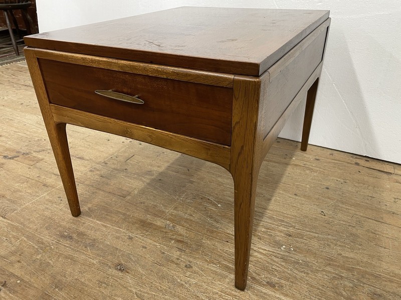 1965 MCM Lane Rhythm Collection Walnut Single End Table w Drawer Brass Plate