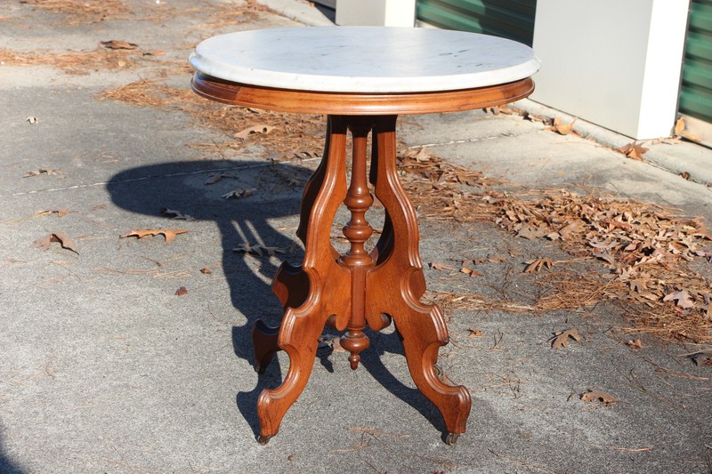 Petite Walnut Victorian Oval Marble Top Table ~ Ca.1870
