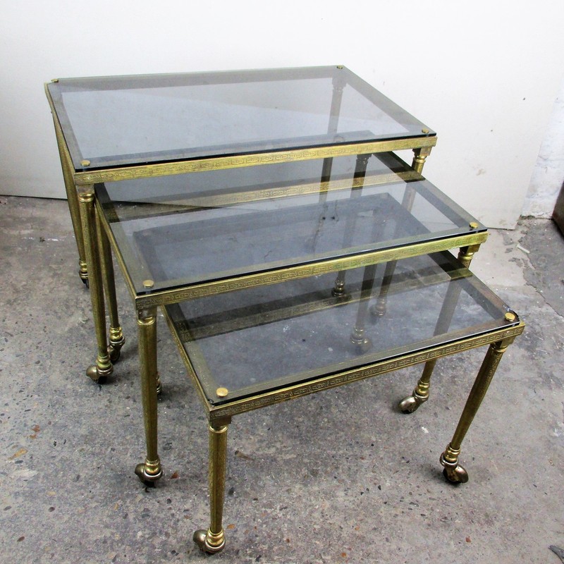Vintage Nesting Coffee Side Tables Brass Glass Bar Cart Wheels era Maison Bagues