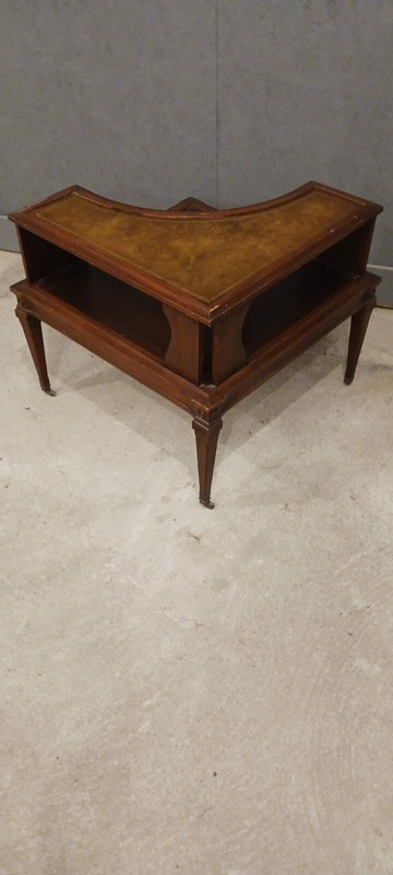 Mersman Leather Top Furniture Set gallery