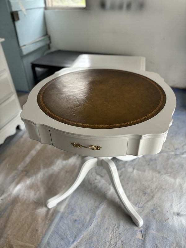 Furniture table, (restored) with fine paint. New. gallery