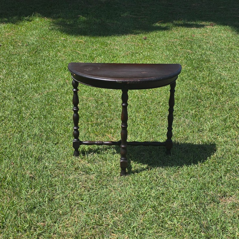 Vintage Goshen Novelty Mahogany Side Table Lamp Stand Nightstand 1930s (Damage)