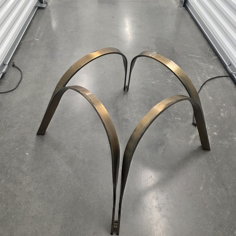 Roger Sprunger for Dunbar Bronze and Glass Table gallery
