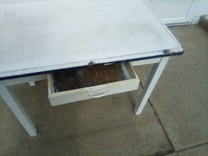 Vintage Antique Medium White Table Durable outside / inside Made in the 50s 60s gallery
