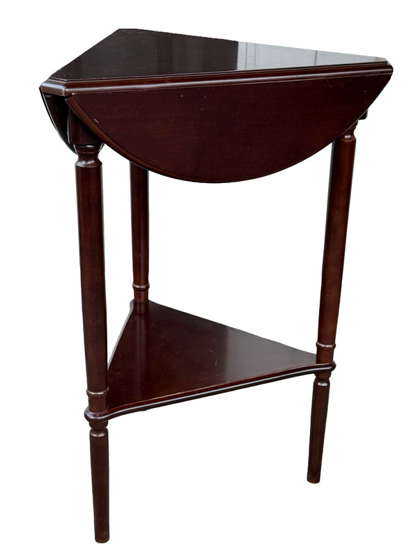 Vintage Mahogany Finish Triangular Drop Leaf Accent Side Table w/ Shelf