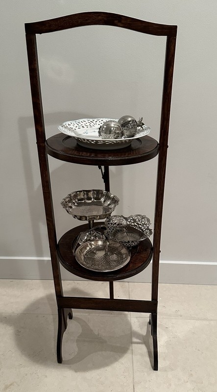 STUNNING ANTIQUE VINTAGE ENGLISH OAK WOOD 2 TIER FOLDING CAKE PLANT STAND