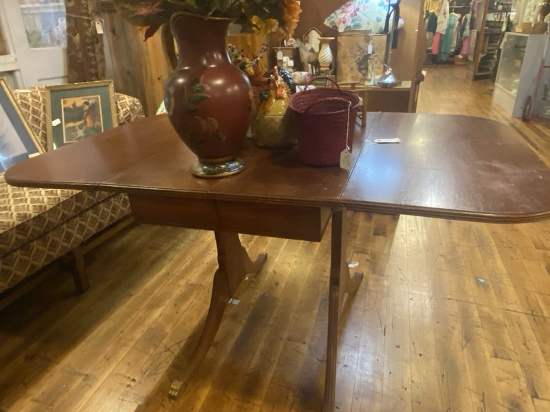 Rare Antique Duncan Phyfe Style Drop Leaf Dining Table, 56x36x30/24x36x30 Drop gallery