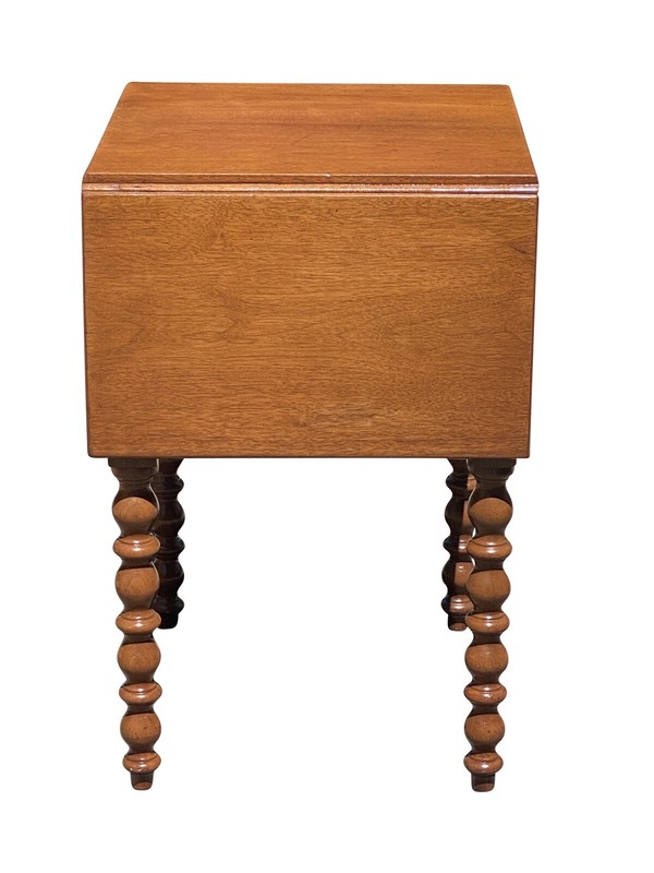 ANTIQUE VIRGINIA WALNUT FEDERAL TWO DRAWER WORK TABLE / NIGHTSTAND gallery