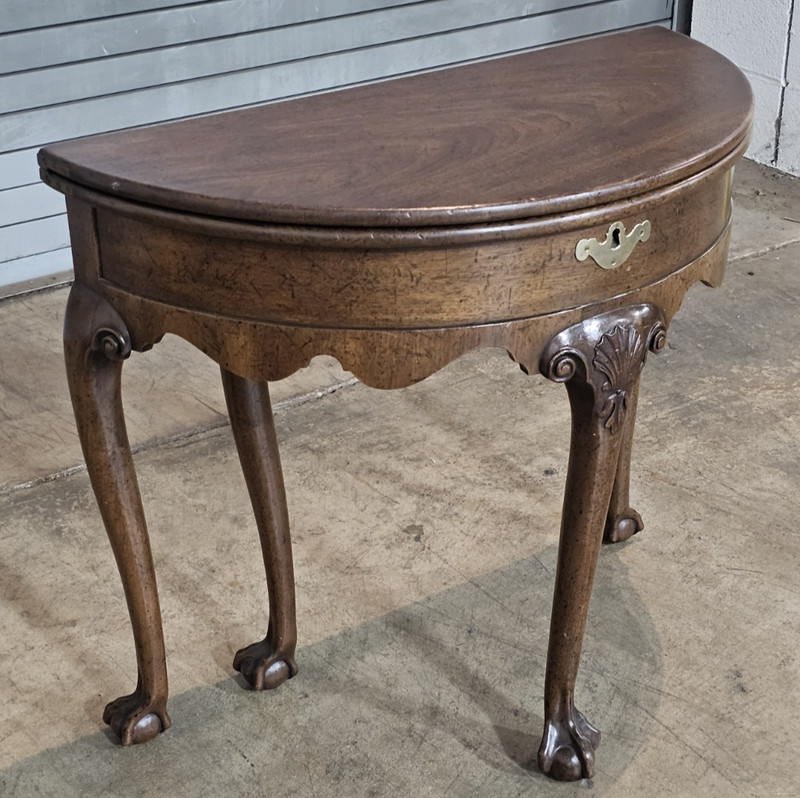 Kittinger Williamsburg Mahogany Hall Table Game Table CW 156 Claw & Ball gallery