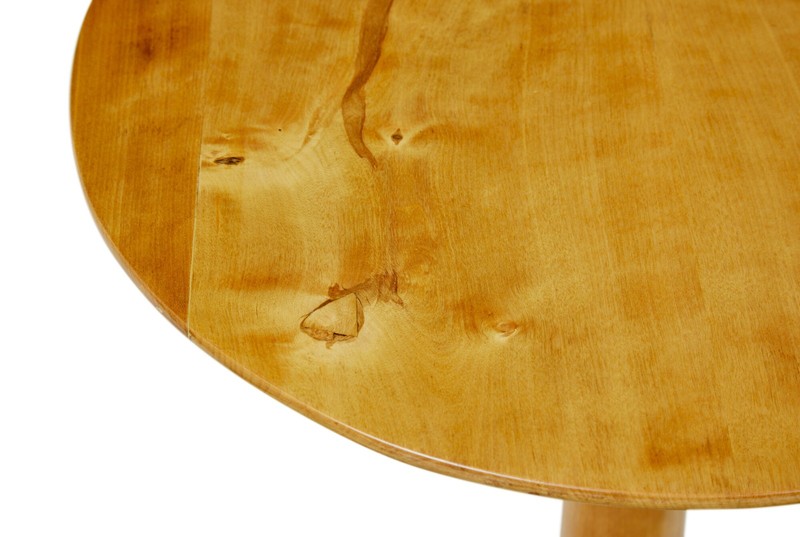 PAIR OF 19TH CENTURY SWEDISH BIRCH SIDE TABLES gallery