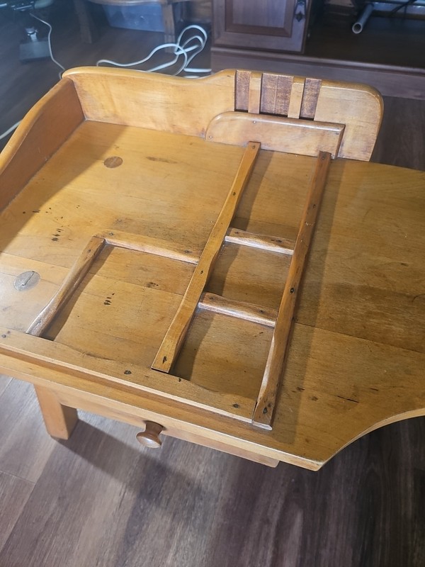 Vintage Original Cushman Colonial Creations Maple Cobblers Bench Table gallery