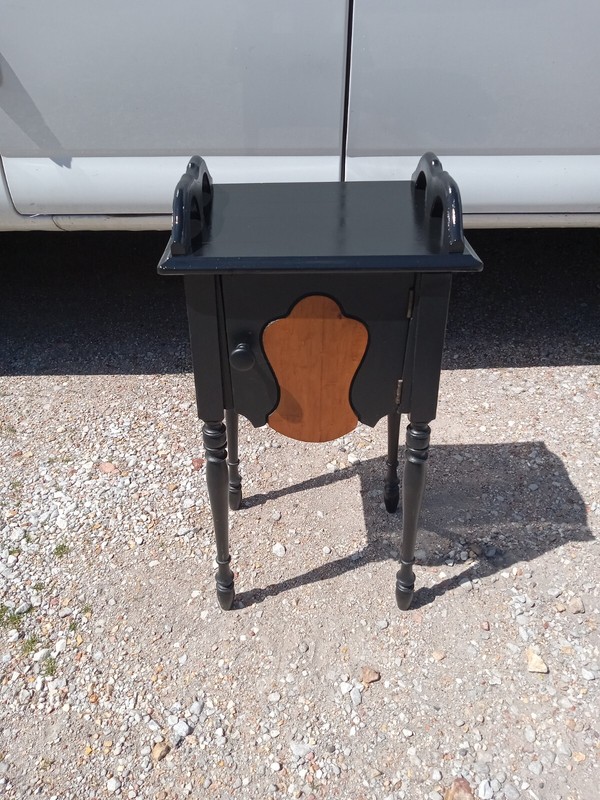 Mid Century Copper Lined Smoke Stand (SS-17)