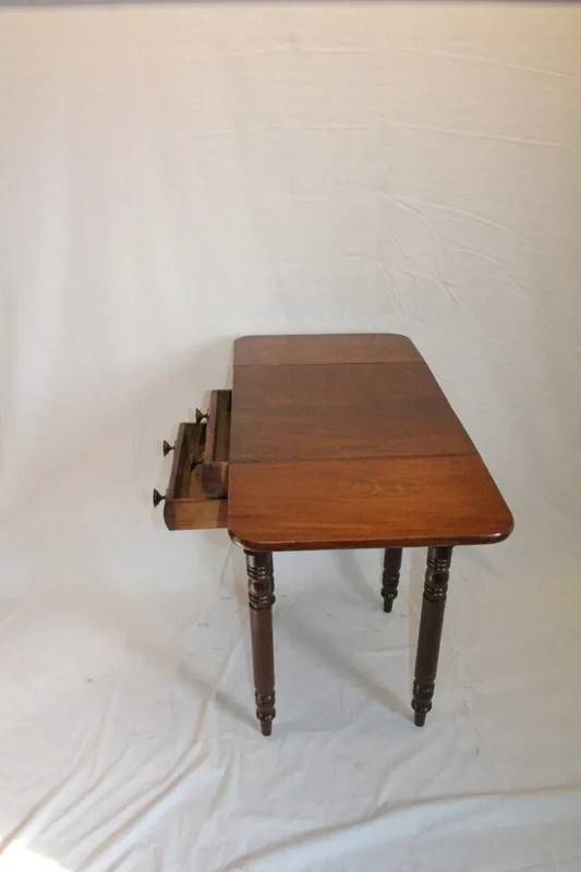 Great 19th C. American Walnut Drop Leaf Side End Pembroke Table with Two Drawers gallery