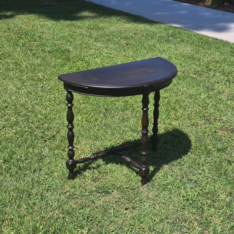 Vintage Goshen Novelty Mahogany Side Table Lamp Stand Nightstand 1930s (Damage) gallery