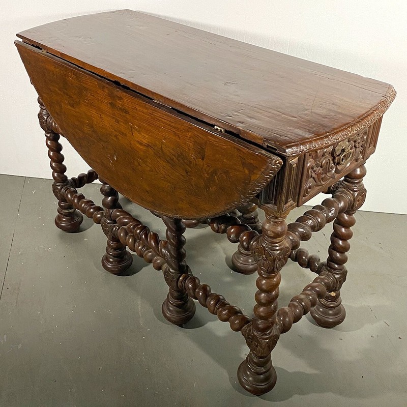 Early Antique Indo-Portuguese Teak Gate-Leg Drop-Leaf Table 17th Century gallery