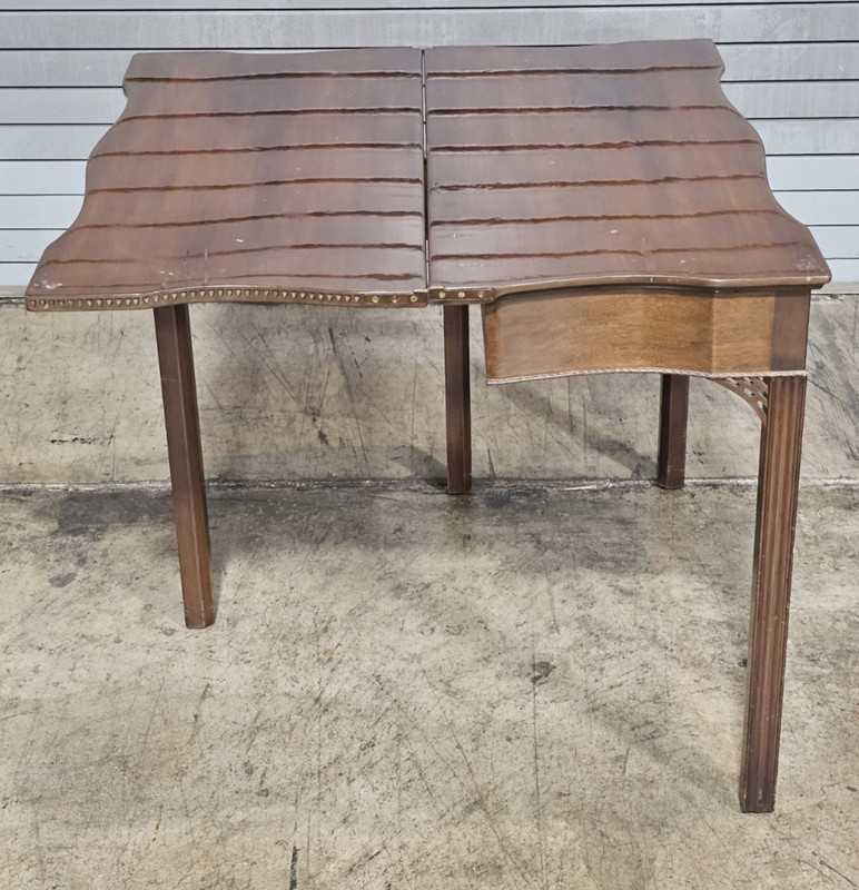 Kittinger Williamsburg Chippendale Style Mahogany Hall Table Game Table CW 3 gallery
