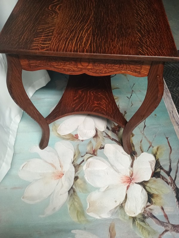 Antique tiger oak libary table w/ drawer & shelf below 36"L 24"W 29"H gallery