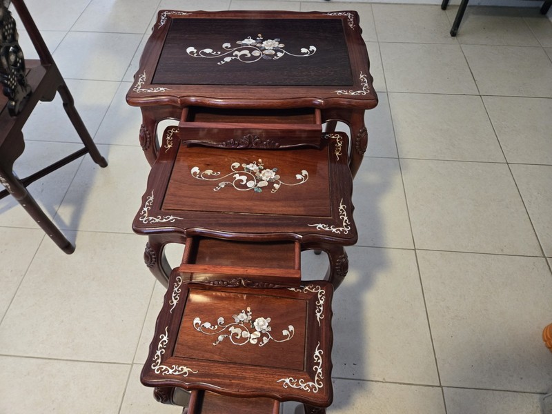 Vintage Mother of Pearl Inlay Nesting End / Coffee Table Set Of 3 Tables