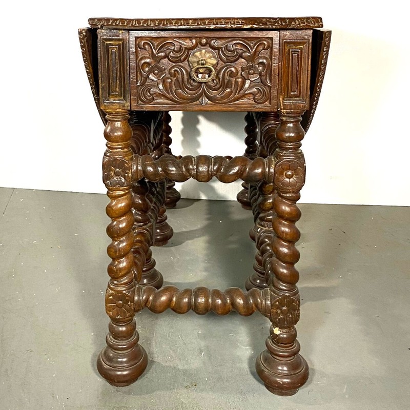 Early Antique Indo-Portuguese Teak Gate-Leg Drop-Leaf Table 17th Century gallery