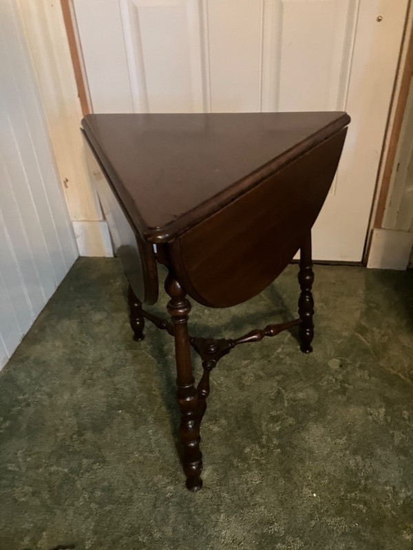 Early 20th century walnut triangle- side table -Ferguson brothers 3 drop leaves