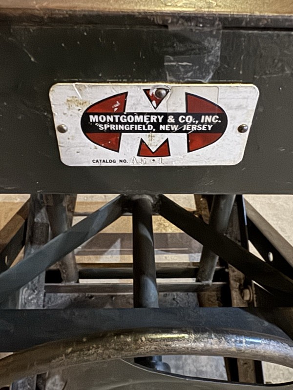 VINTAGE INDUSTRIAL HI-LOW LIFT CART / PLATFORM TABLE gallery