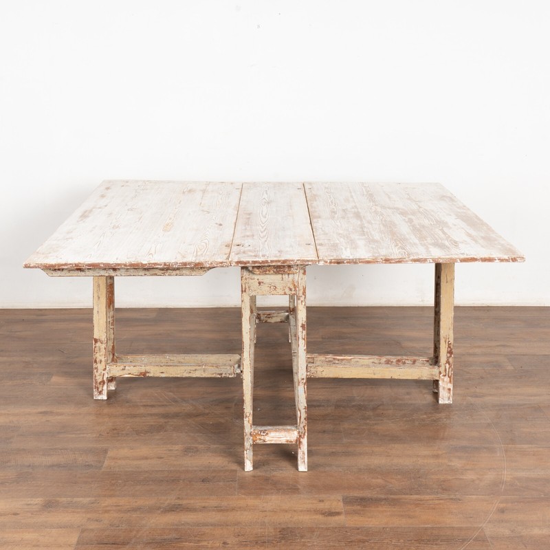 Early 19th Century White Pine Gate Leg Drop Leaf Table from Sweden gallery