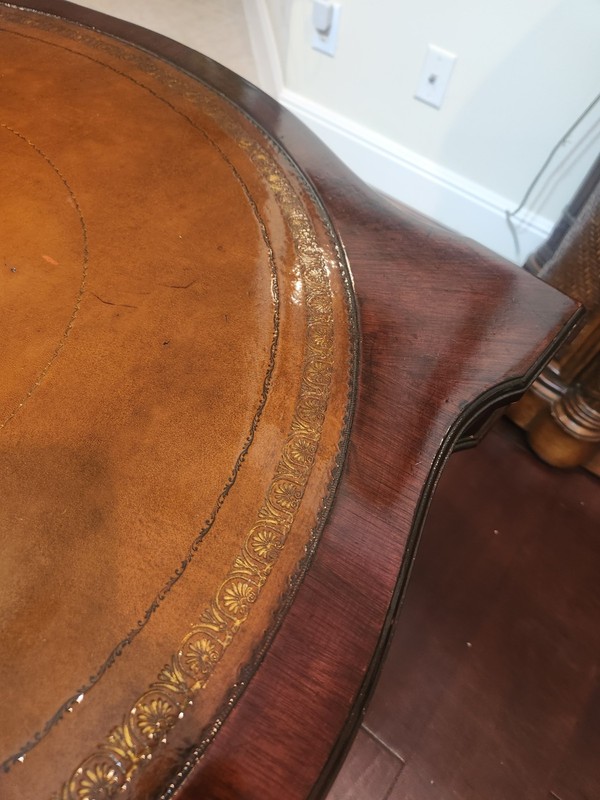 Antique side table with Design inlay. No Shipping Pick-up Only Zip Code 77354 gallery