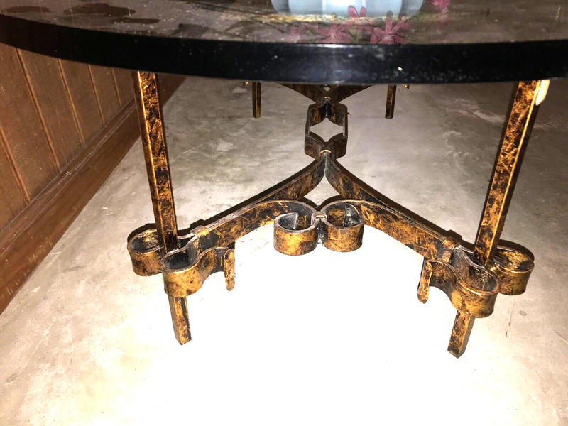 Leaded Austrian crystal cocktail table - Circa 1962 gallery