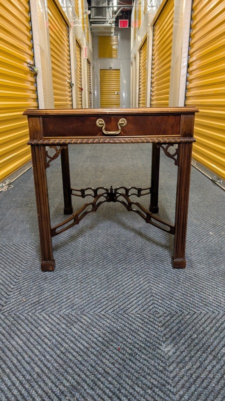 Vintage Drexel Heritage Chippendale Banded-Top Accent Table with drawer 1991 USA