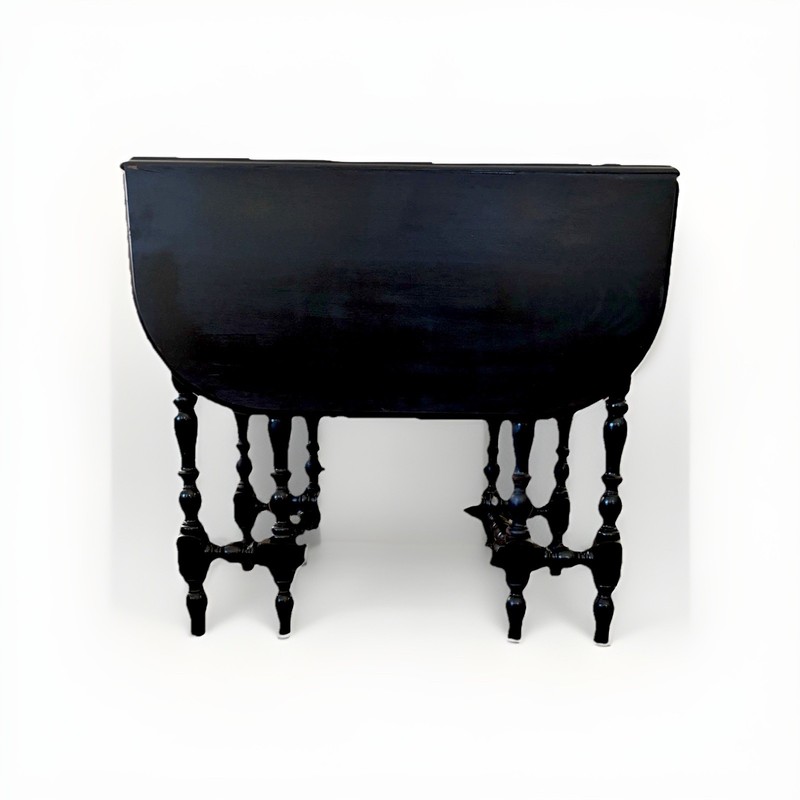 Wabash Walter & Co Antique Gate Leg Table. Circa 1890-1920’s