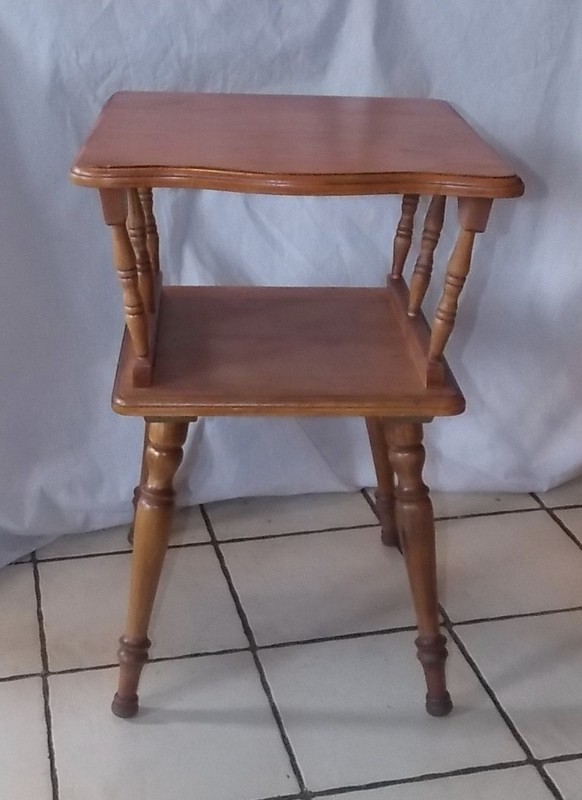 Solid Maple 2 Tier End Table / Side Table (ET344)