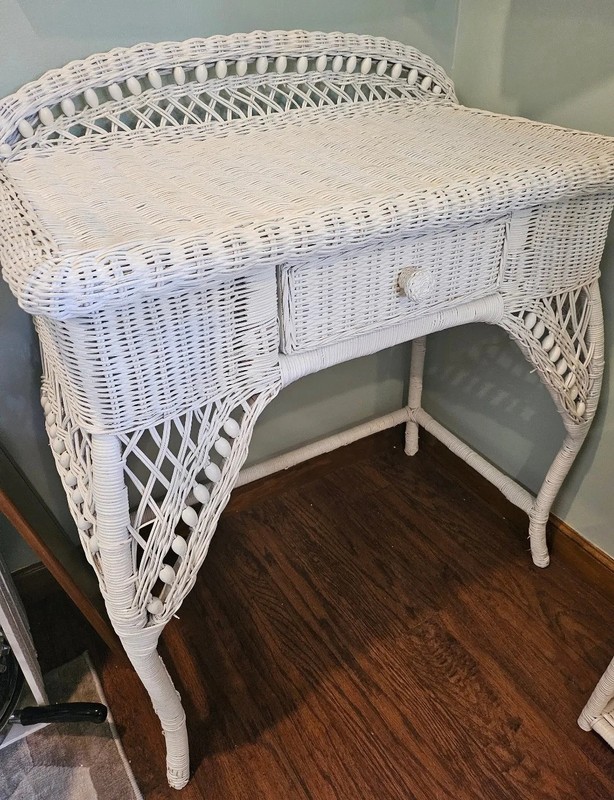 Vintage Wicker Vanity And Stool Set