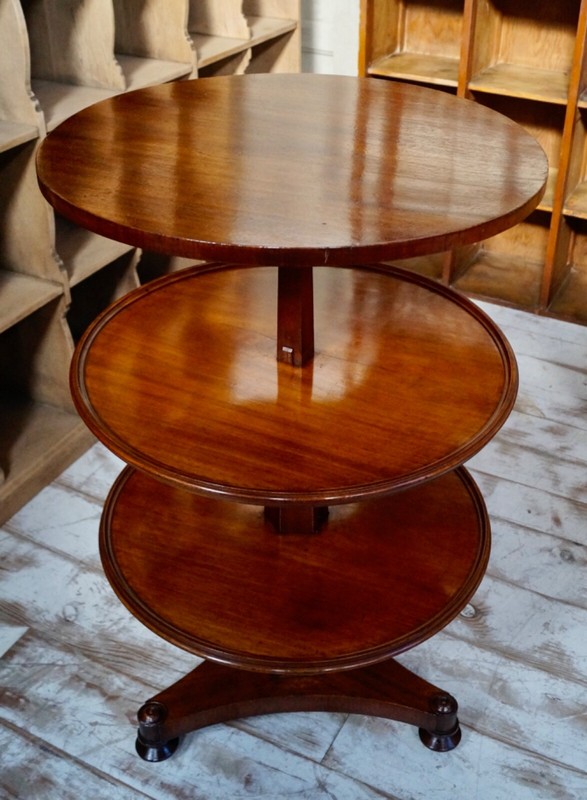 Georgian Mahogany Metamorphic 3 Tier Dumb Waiter