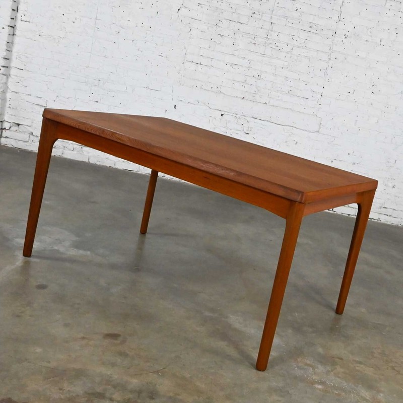 Vejle Stole Scandinavian Modern Teak Extension Dining Table by Henning Kjaernulf gallery