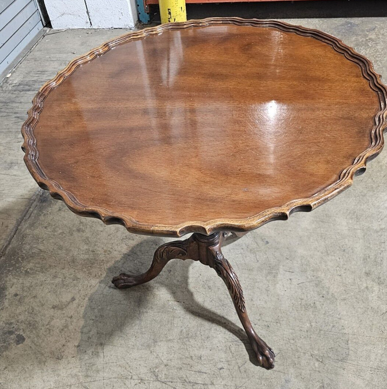 Baker Carved Chippendale Mahogany Pie Crust Tilt Top Table Claw and Ball Feet gallery