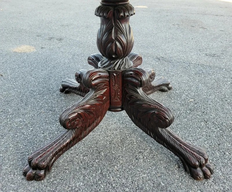 19th Century American Federal Solid Mahogany Center Table (1830-1840) - Antique gallery
