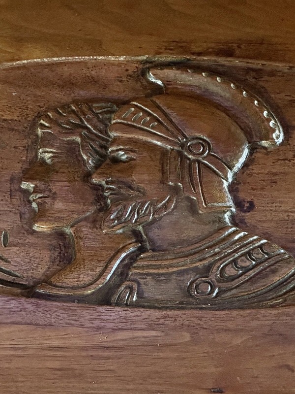 Antique HandCarved Oval Walnut Accent Table Greek/Roman Soldier Couple Cabriole gallery