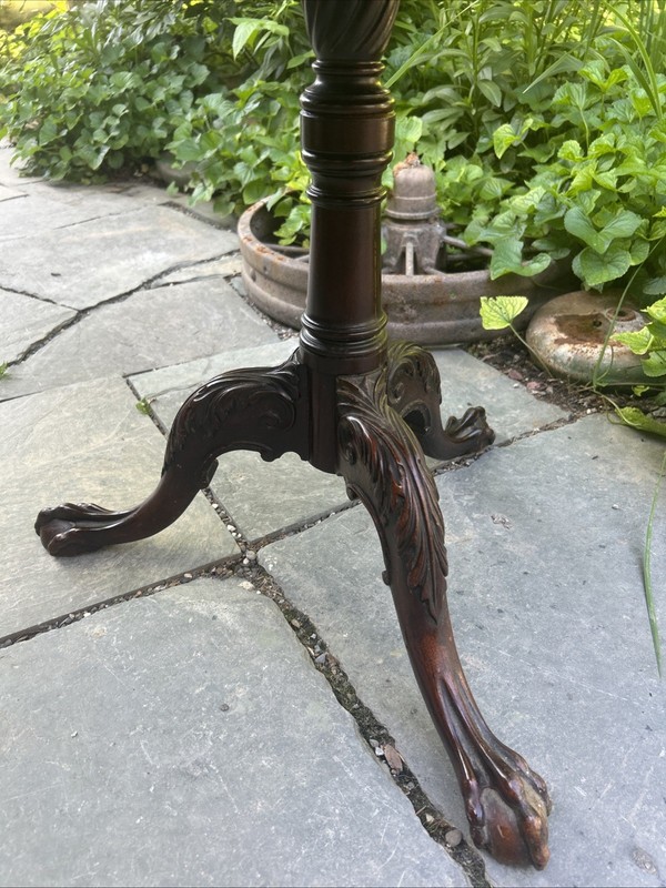 Antique Piecrust Table Eagle Clay Ball Feet Fine Arts Furniture Original Tag 23” gallery