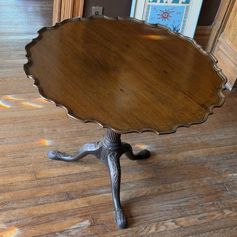 Large 34.5" Antique Chippendale Tilt-Top Round Pie-crust Wood Table gallery