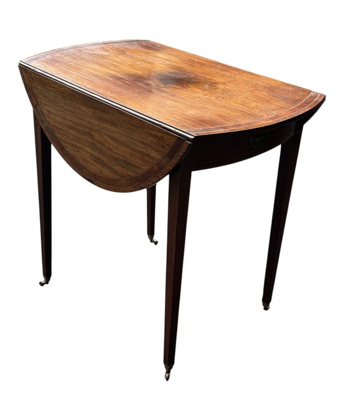 19th Century George III Pembroke Table - Shipping Available gallery